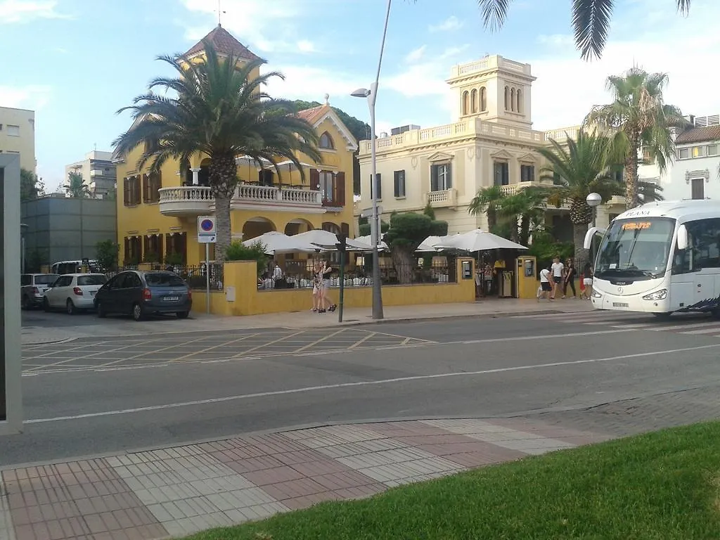 Apartamentos Tss Alboran Salou Apartment